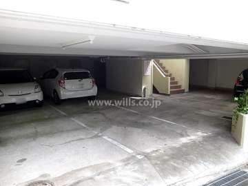 敷地内駐車場（屋内平面式）