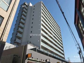ピアフェスタ青木駅前の外観（北西側から）