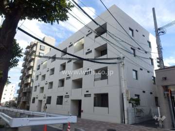 ヒルハウス本山の外観（北西側から）