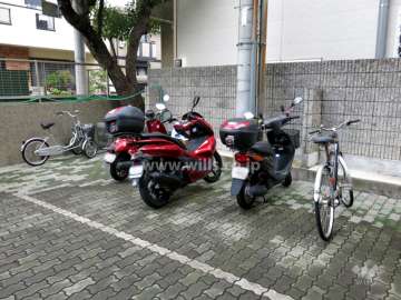 バイク置場