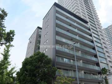 フローラ住吉川の外観（北東側から）