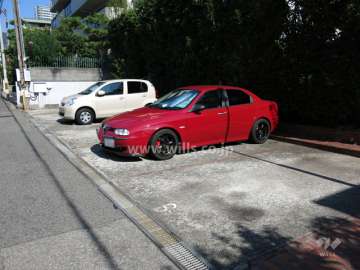 敷地内駐車場（屋外平面式）