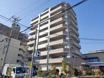 メープル魚崎北町の外観（南東側から）