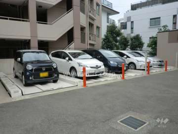 敷地内駐車場（屋外機械式）