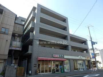 メゾン本山中町の外観（南東側から）