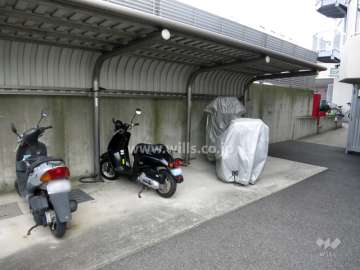 バイク置場