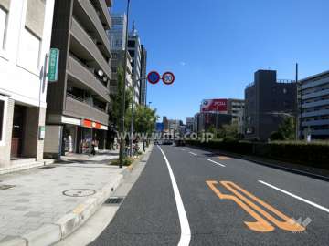 敷地南側の前面道路（国道二号線）
