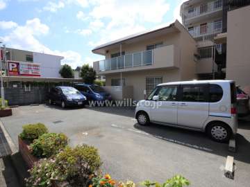 敷地内駐車場（屋外平面式）