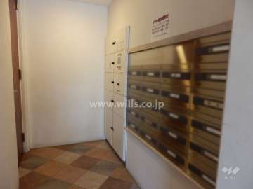 宅配ボックスと共用ポスト