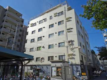 岡本マンションの外観（北東側から）