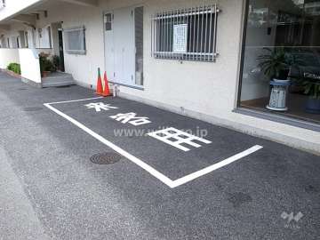 来客用駐車場
