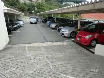 敷地内駐車場（屋外平面式　ルーフ付き）