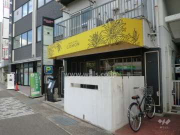 1階には店舗があります。