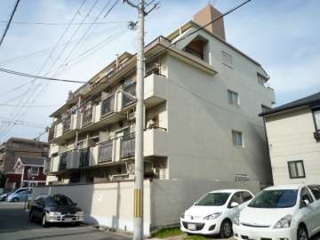 甲南オークス深江の外観（南東側から）
