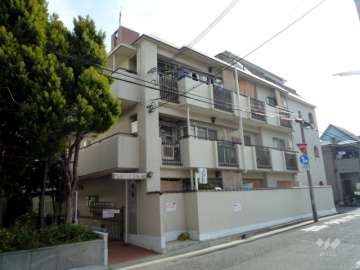 甲南オークス深江の外観（北西側から）