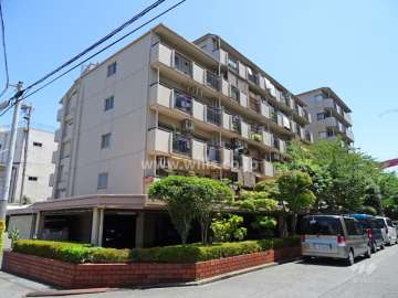 甲南グランドハイム御影の外観（北西側から）