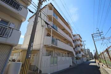 甲南コンセール東灘の外観（北東側から）