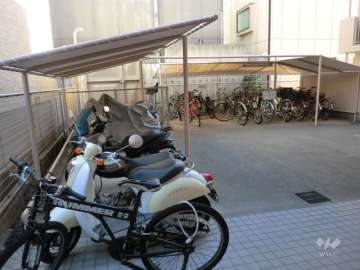 駐輪場、バイク置場