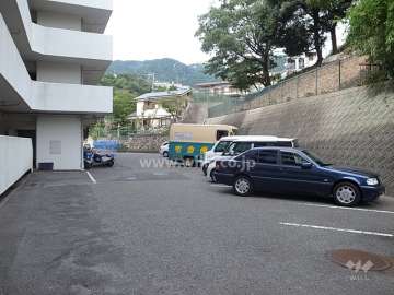 敷地内駐車場（屋外平面式）