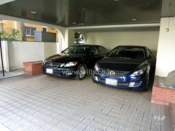 敷地内駐車場（屋内平面式）