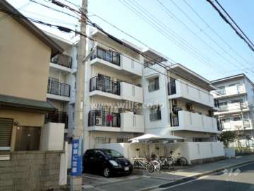 深江ロイヤルマンションの外観（南東側から）