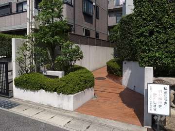 エントランスアプローチ