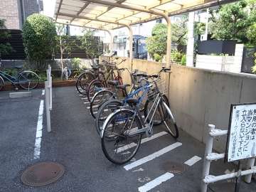 駐輪場