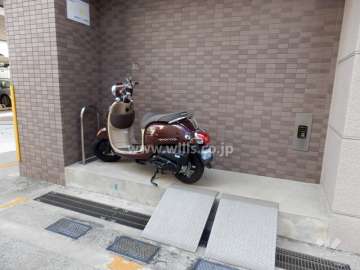 バイク置場