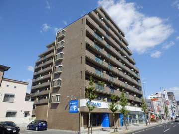 本山グランドハイツの外観（南西側から）