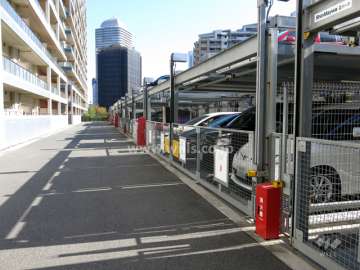 敷地内駐車場（屋外機械式）