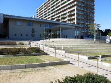 エントランス棟