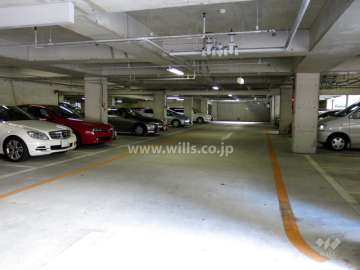 敷地内駐車場（屋内平面式）