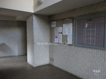 エントランスホール