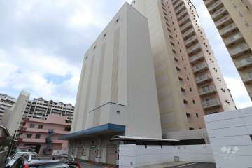 敷地内駐車場（タワー式立体）