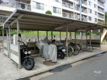 駐輪場、バイク置場