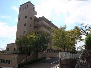 渦森台14号館の外観（北側から）