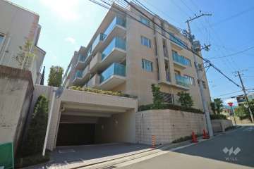 プラウド夙川松園町の外観（南東側から）