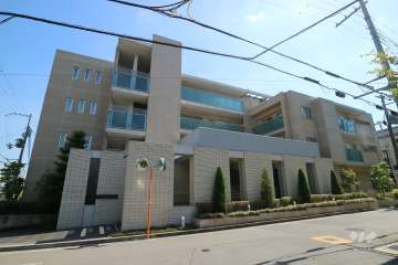 プラウド夙川松園町の外観（北側から）