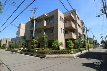 プラウド夙川松園町の外観（北西側から）