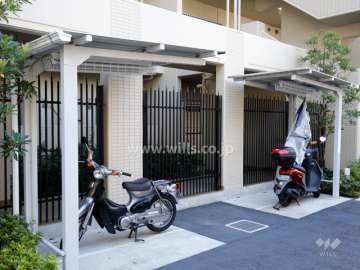 バイク置場
