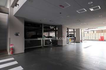 敷地内駐車場(屋内機械式)