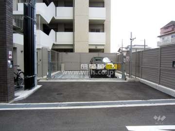 敷地内駐車場