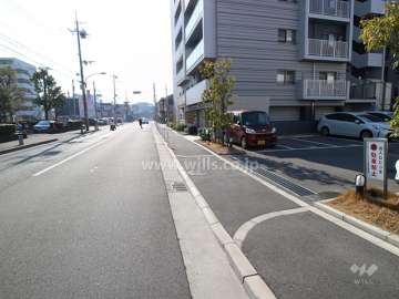 駐車場入り口