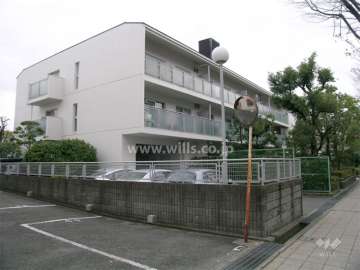 イトーピア桃山台マンション（北西側から）