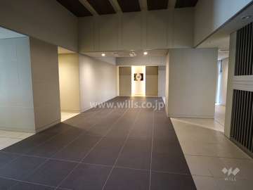 エントランスホール