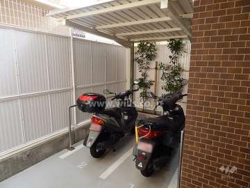 バイク置場