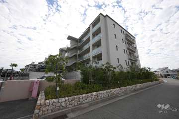 パークナード潮芦屋の外観（北側から）