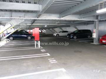 敷地内駐車場（屋内平面式）