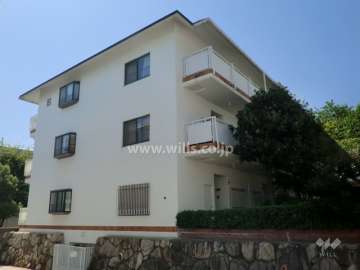 御影野村ハイツE棟の外観（北東側から）