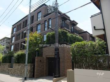 プラネスーペリア グランジェ住吉本町の外観（北東側から）